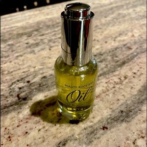 Trish McEvoy Beauty Booster Oil